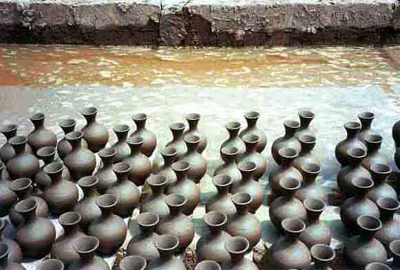 a lot of pots